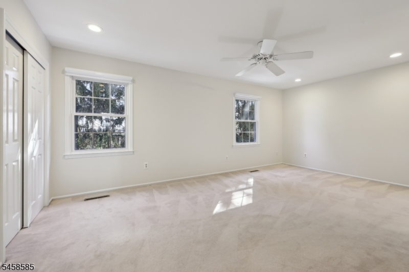 3 Zamrok Way Morris NJ 07960