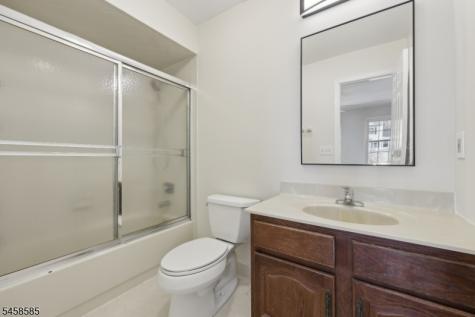 3 Zamrok Way Morris NJ 07960
