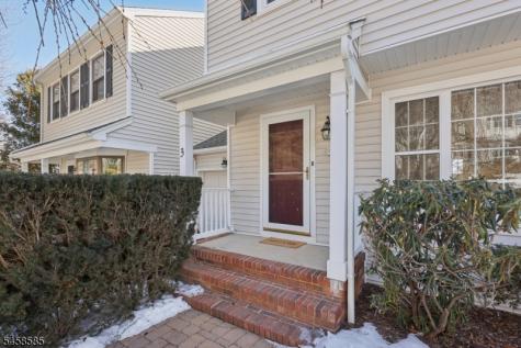 3 Zamrok Way Morris NJ 07960