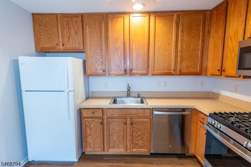 480 Pompton Avenue Cedar Grove NJ 07009