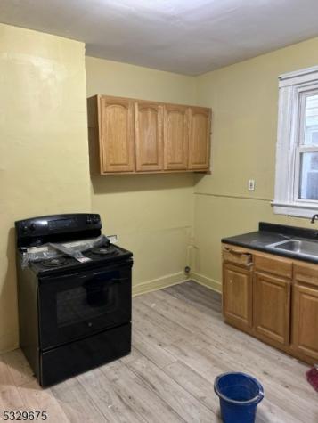 156 S 12th Street Newark NJ 07107