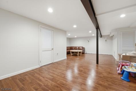 1 Carter Road West Orange NJ 07052