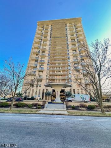 160 Overlook Avenue Hackensack NJ 07601