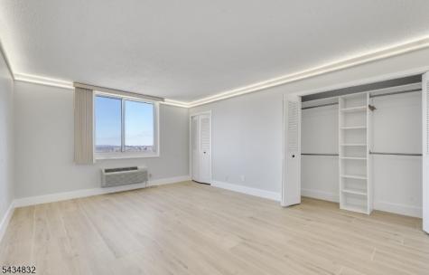 160 Overlook Avenue Hackensack NJ 07601