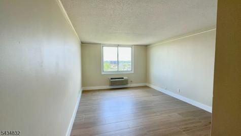 160 Overlook Avenue Hackensack NJ 07601
