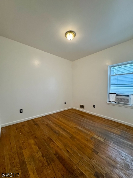 142 Ege Avenue Jersey City NJ 07304