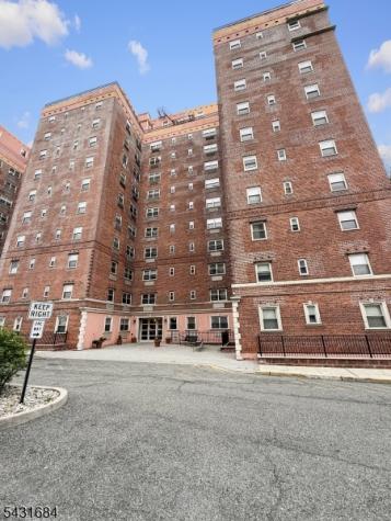 70 S Munn Avenue East Orange NJ 07018