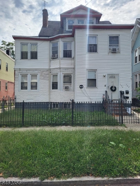 160 Weequahic Avenue Newark NJ 07112