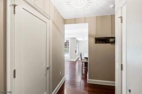 40 W. Park Place Unit 204 Morristown NJ 07960