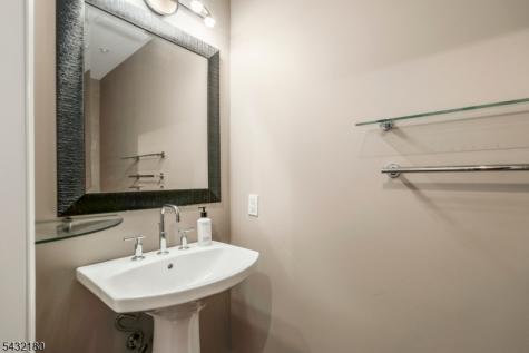 40 W. Park Place Unit 204 Morristown NJ 07960