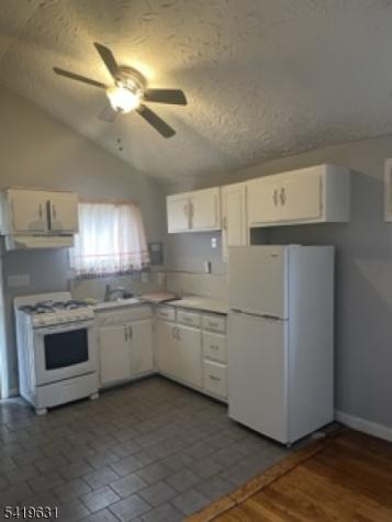77 Wardle Avenue Berkeley Heights NJ 07922