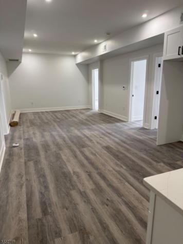 321 Jefferson Avenue Elizabeth NJ 07201