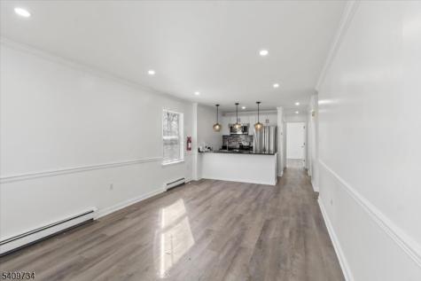 17 Holsman Street Paterson NJ 07522