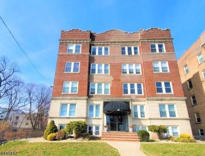 14 Forest Street Montclair NJ 07042