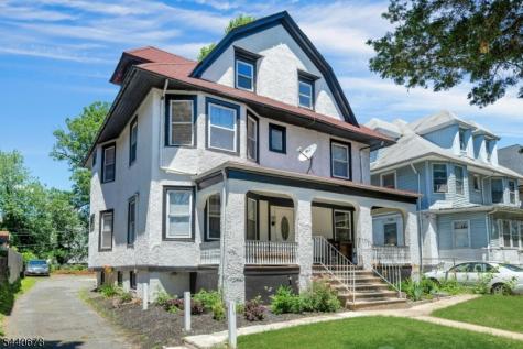 127 S Burnett St R1 East Orange NJ 07018