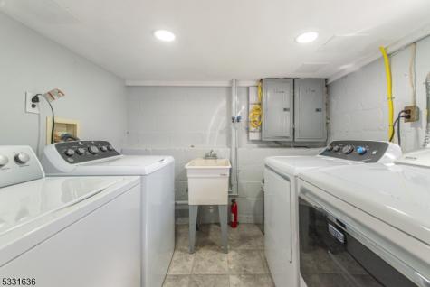 19 Walnut Parkway Montclair NJ 07042