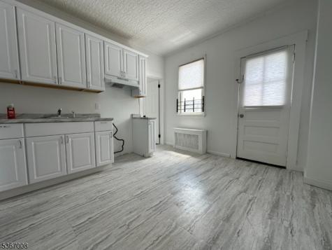 526 Valley Brook Avenue Lyndhurst NJ 07071