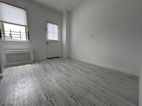 526 Valley Brook Avenue Lyndhurst NJ 07071