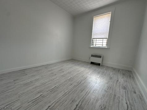 526 Valley Brook Avenue Lyndhurst NJ 07071