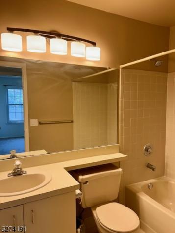 63 Gregory Lane Franklin NJ 08823