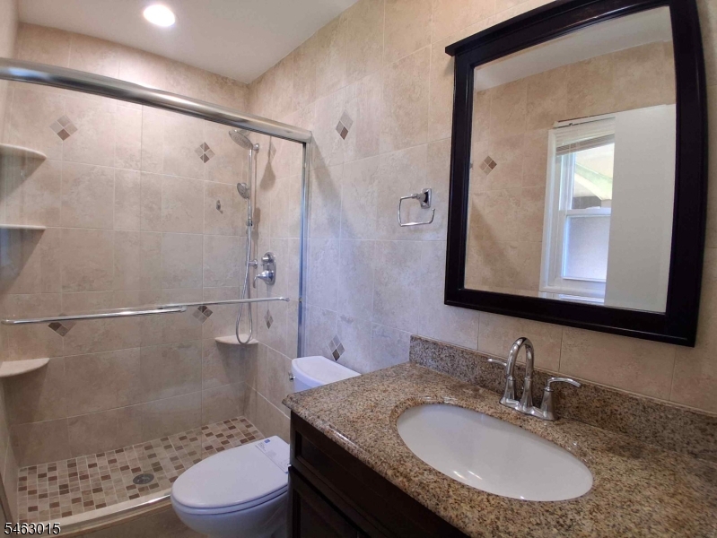 6 Flower Road Franklin NJ 08873