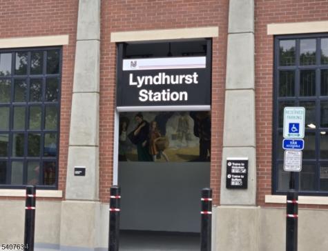 528 Valley Brook Avenue Lyndhurst NJ 07071