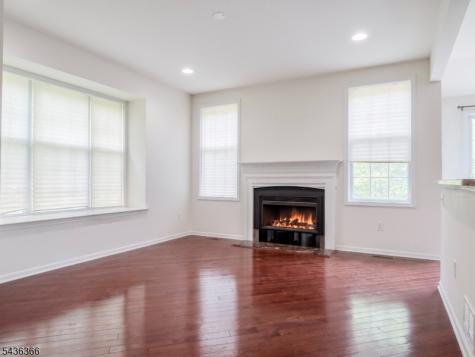 39 Lamerson Circle Mount Olive NJ 07828