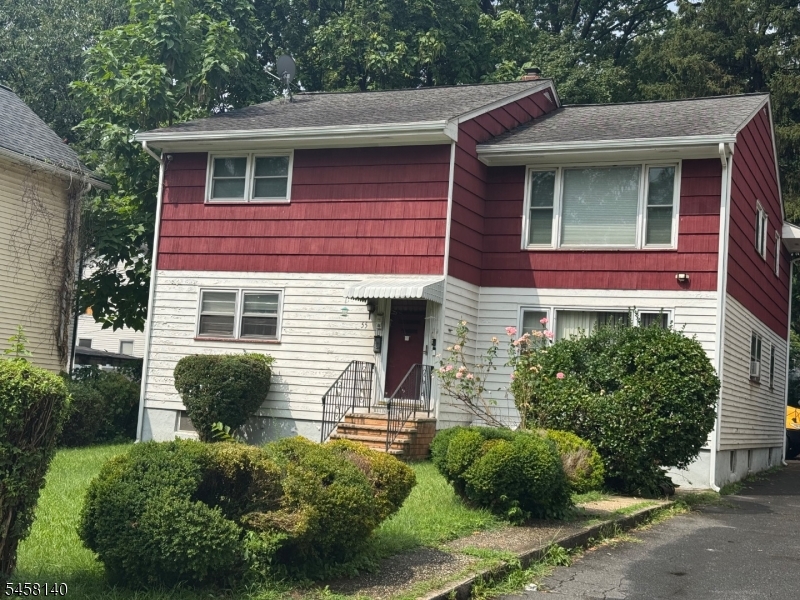 55 Oak Street East Orange NJ 07018