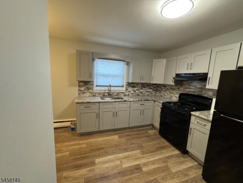 55 Oak Street East Orange NJ 07018