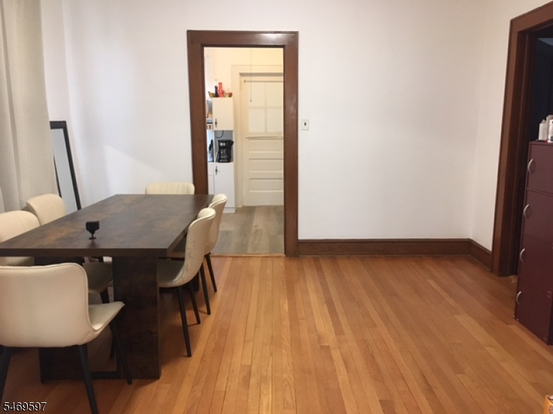 54 Jefferson Place Totowa NJ 07512
