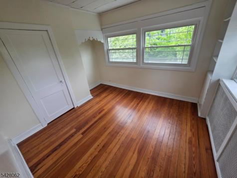 71 Montclair Avenue 2b Montclair NJ 07042