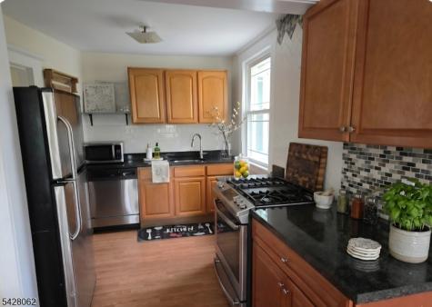 71 Montclair Avenue 2b Montclair NJ 07042