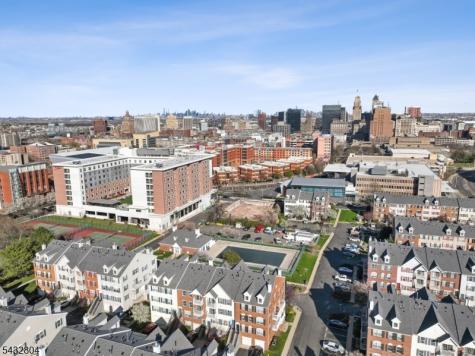 74 Boston Street Newark NJ 07103