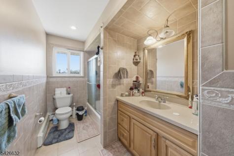 131 Califon Road Washington NJ 07853