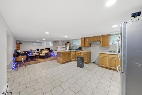 131 Califon Road Washington NJ 07853