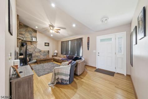 131 Califon Road Washington NJ 07853