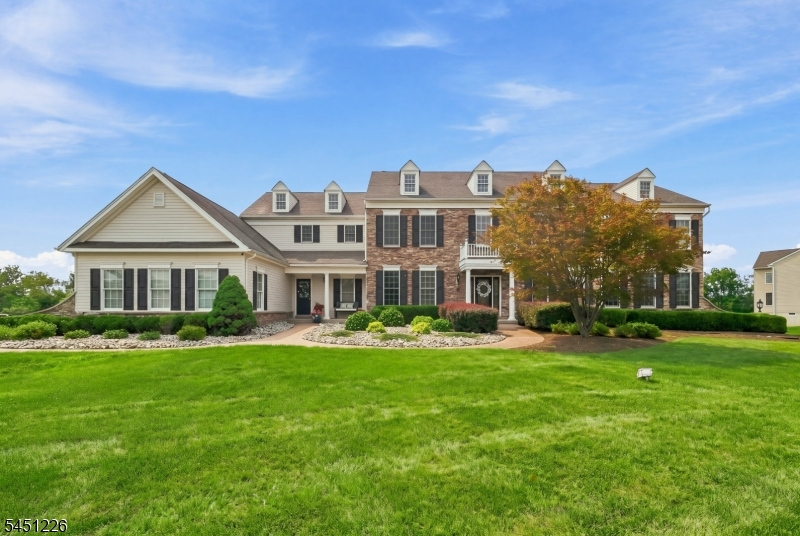 3 Balmoral Drive Alexandria NJ 08867