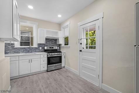 625 Spruce Avenue Garwood NJ 07027