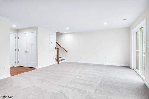 27 Peckwell Street Mount Olive NJ 07828