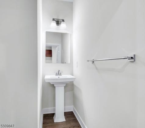 27 Peckwell Street Mount Olive NJ 07828