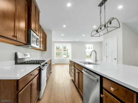 27 Peckwell Street Mount Olive NJ 07828