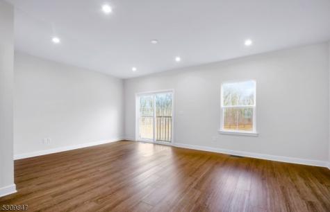 27 Peckwell Street Mount Olive NJ 07828