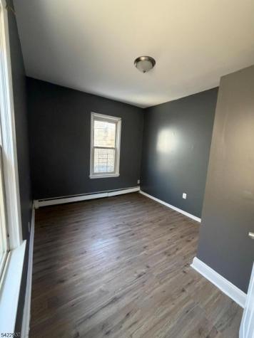 32 Rosehill Place Irvington NJ 07111