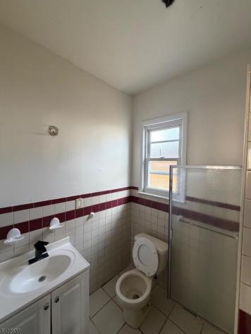 32 Rosehill Place Irvington NJ 07111