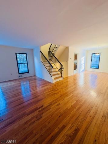 181 Long Hill Little Falls NJ 07424