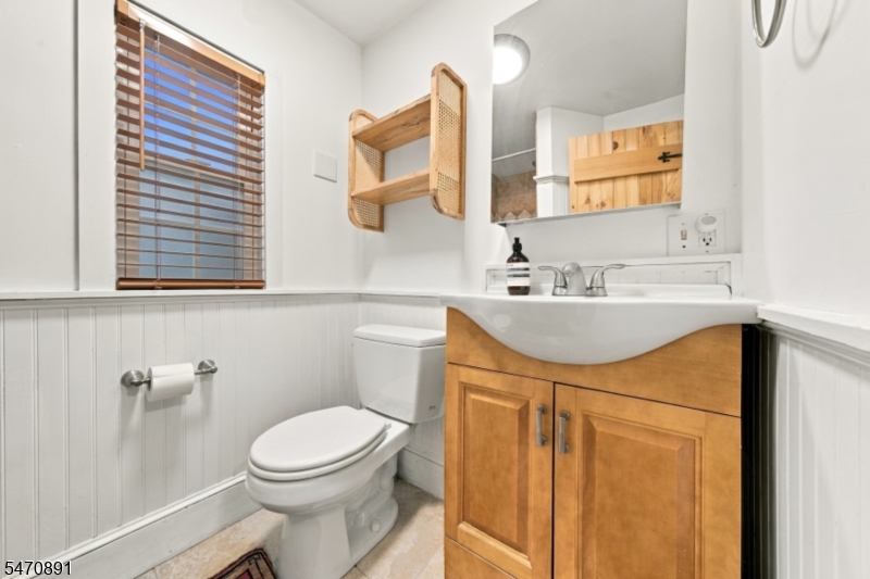 97 Lakeside Drive Vernon NJ 07461