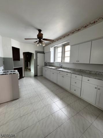 4 Zeliff Avenue Little Falls NJ 07424