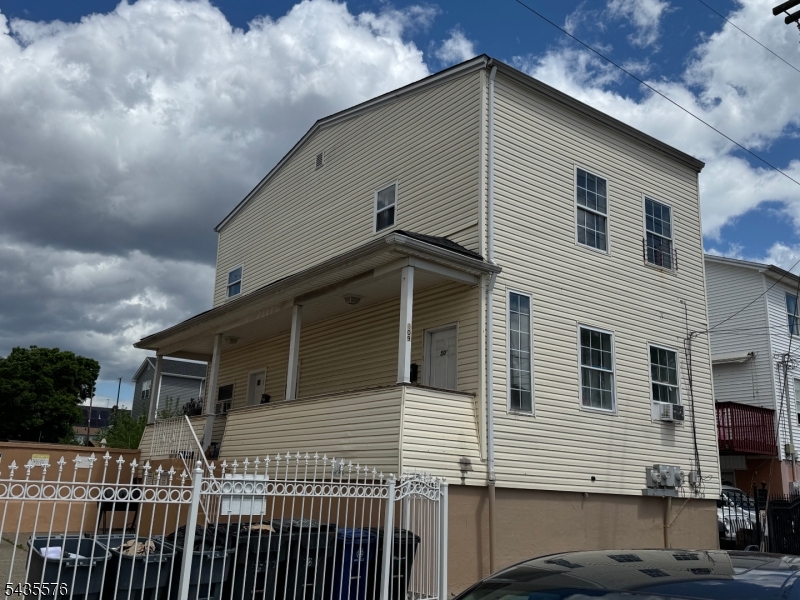 509 2ND Avenue Elizabeth NJ 07202