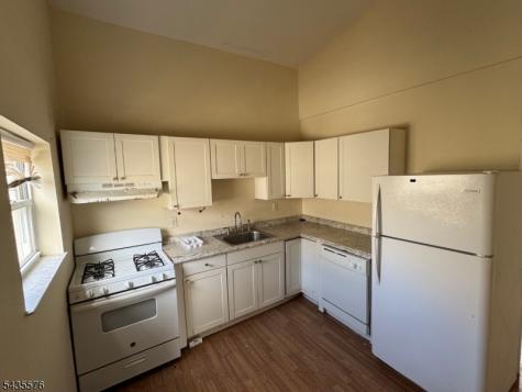509 2ND Avenue Elizabeth NJ 07202