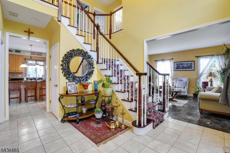 10 Crestwood Street Piscataway NJ 08854